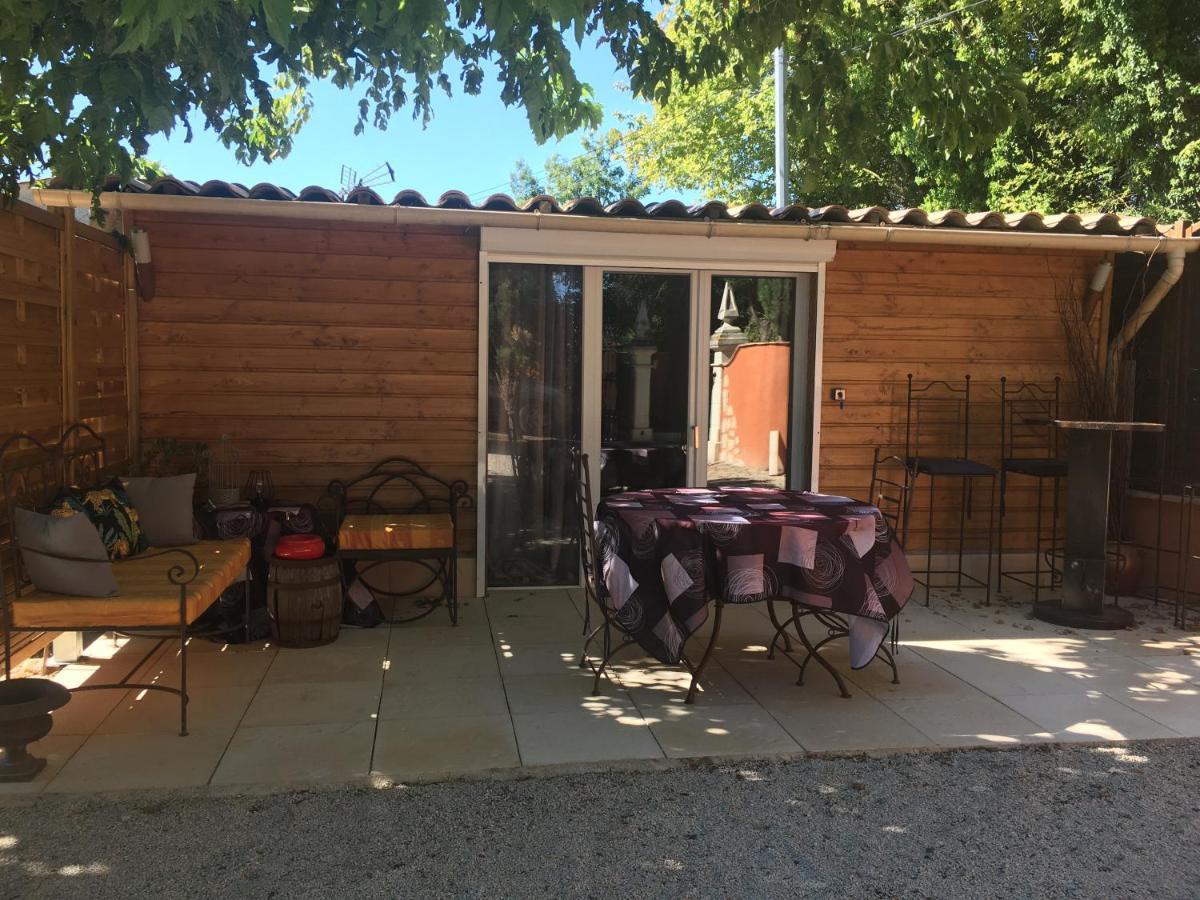 Dependance Privee - Halte Route Apartamento Le Thor Exterior foto