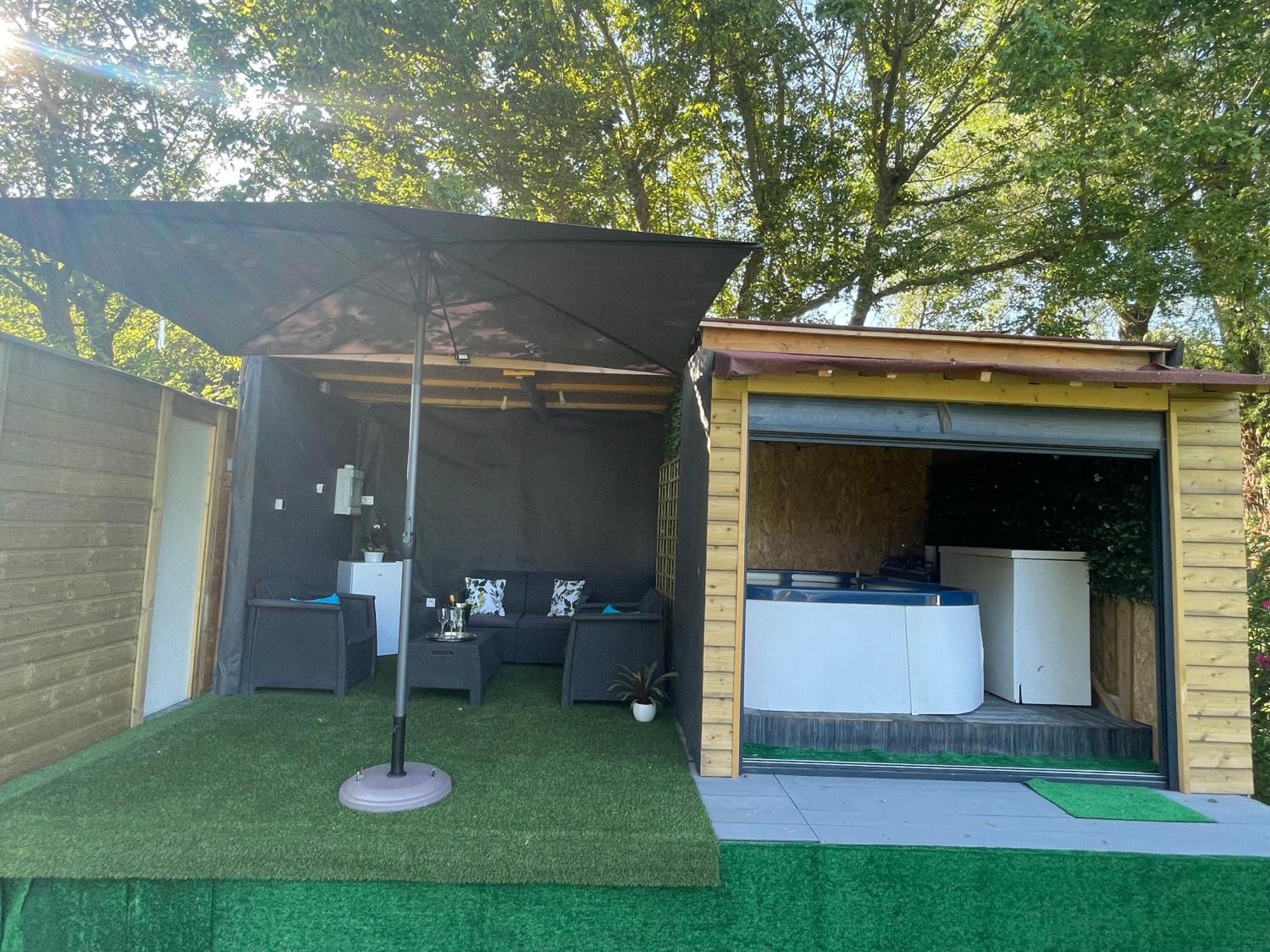 Dependance Privee - Halte Route Apartamento Le Thor Exterior foto
