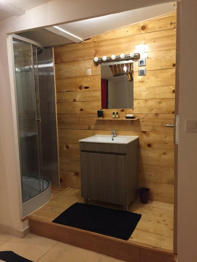 Dependance Privee - Halte Route Apartamento Le Thor Exterior foto